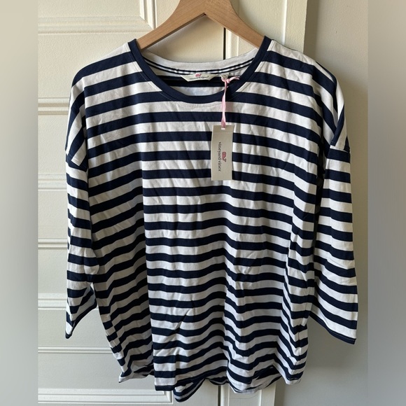 NWT Vineyard Vines Striped Delux Tee - Picture 1 of 3